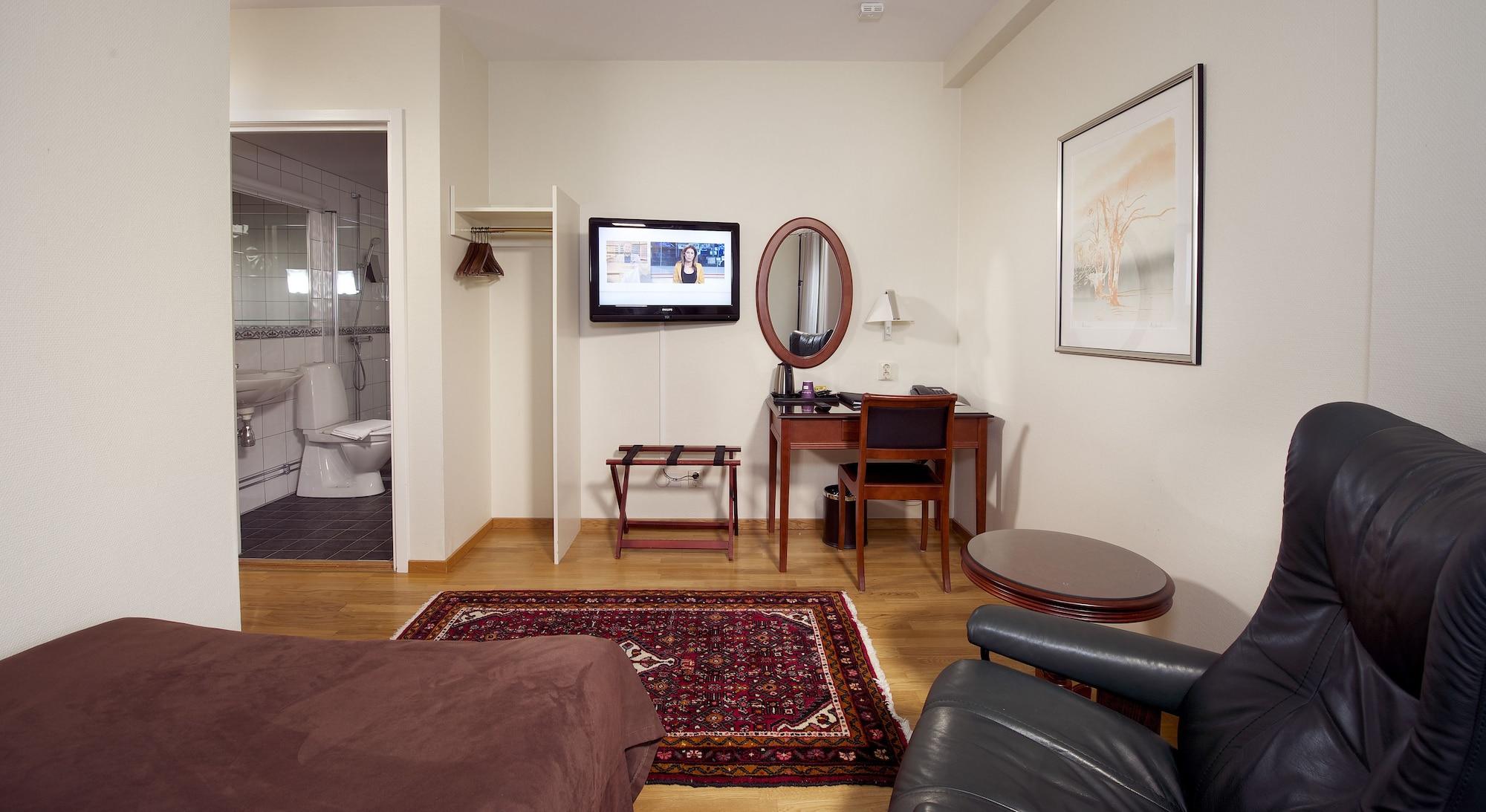 Home Hotel Cardinal Växjö Εξωτερικό φωτογραφία