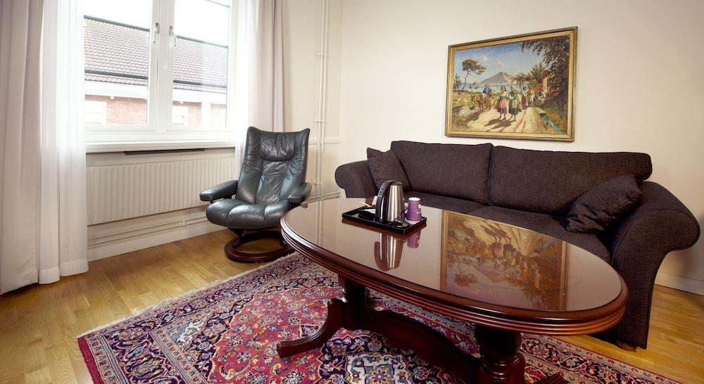 Home Hotel Cardinal Växjö Εξωτερικό φωτογραφία